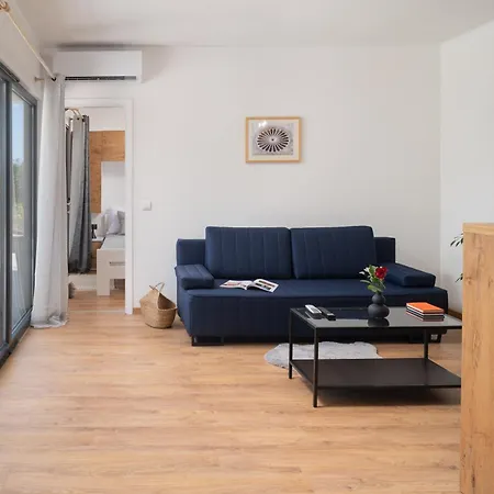 Akadia Kuca Za Odmor Sa Grijanim Bazenom Villa