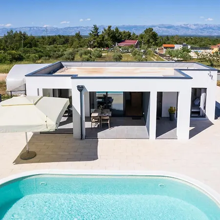 Akadia Kuca Za Odmor Sa Bazenom Villa *