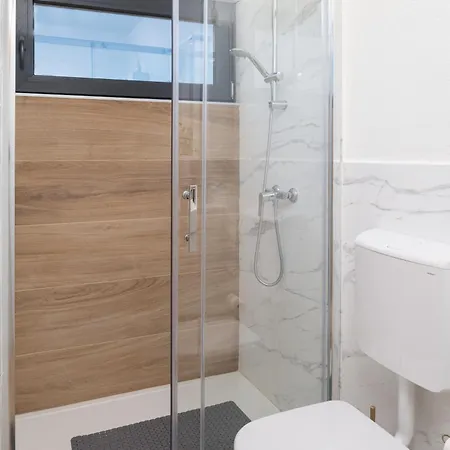 Villa Akadia Kuca Za Odmor Sa Bazenom