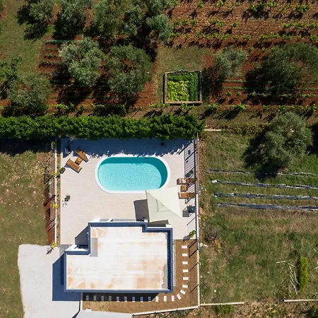 Akadia Kuca Za Odmor Sa Bazenom Villa Zadar