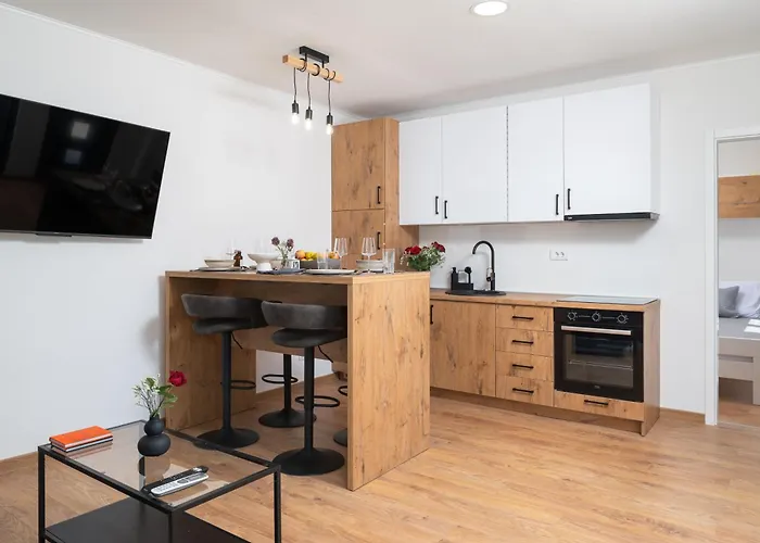 Akadia Kuca Za Odmor Sa Grijanim Bazenom Villa