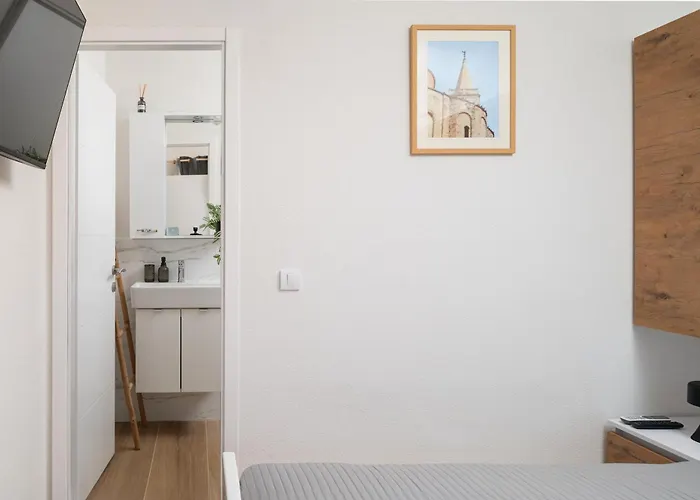 Villa Akadia Kuca Za Odmor Sa Grijanim Bazenom *